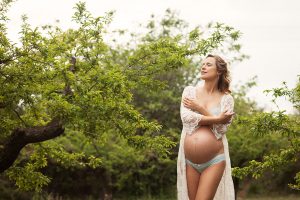 fotos de embarazo en el campo xativa valencia
