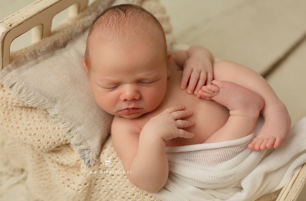 Cómo hacer fotos de recién nacido en casa – Trucos y consejos