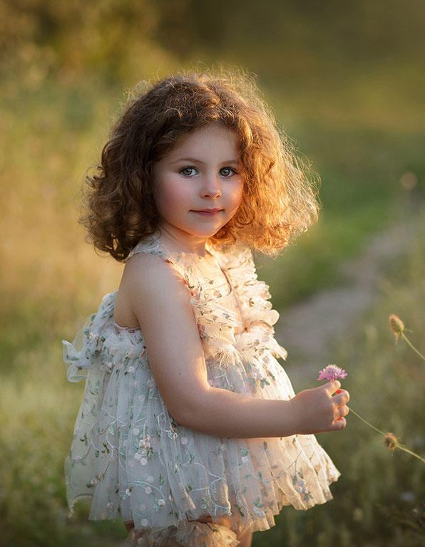 Fotografía de familia en exterior en Xàtiva, Valencia